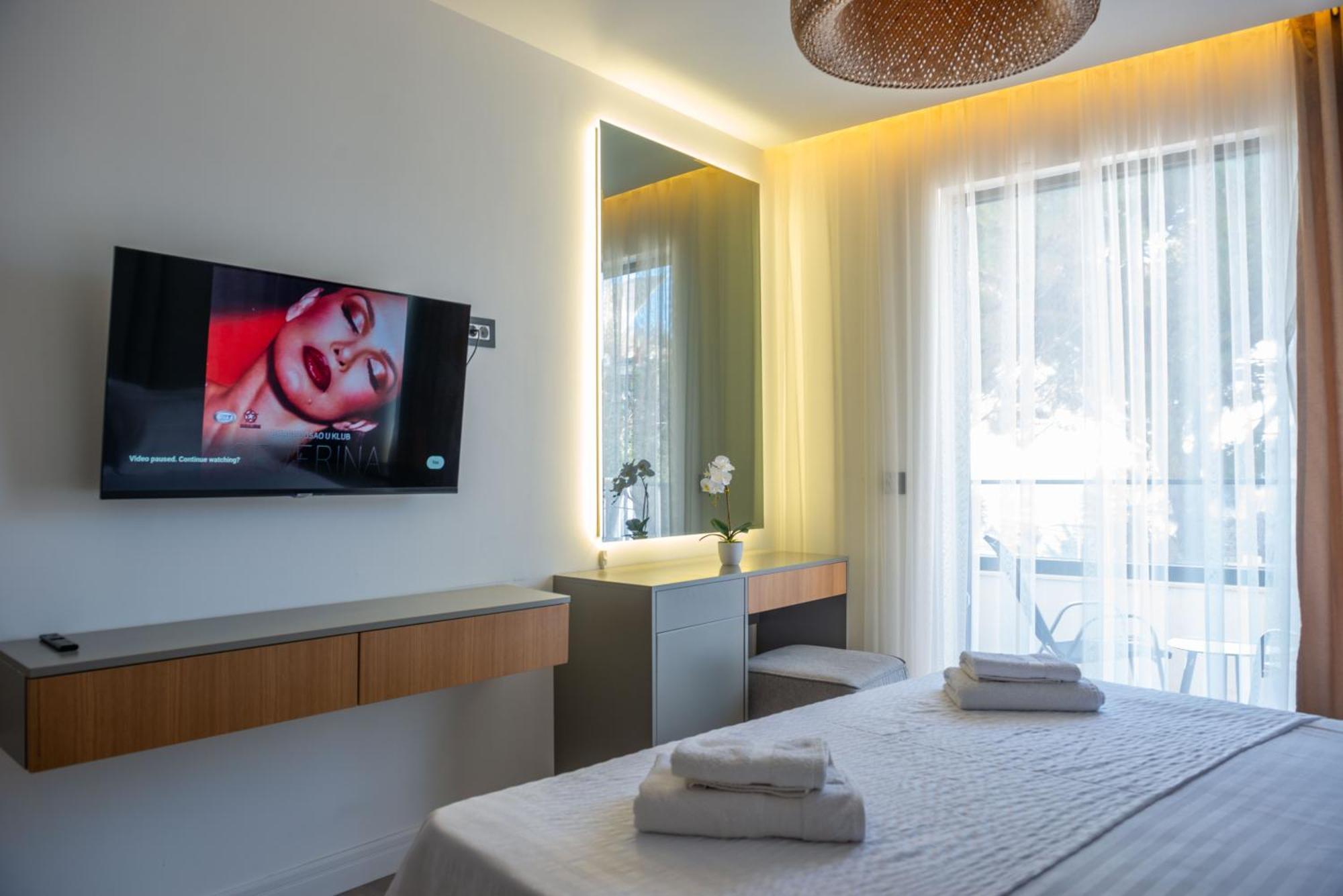 Botanica Boutique Hotel Ulcinj Exterior foto