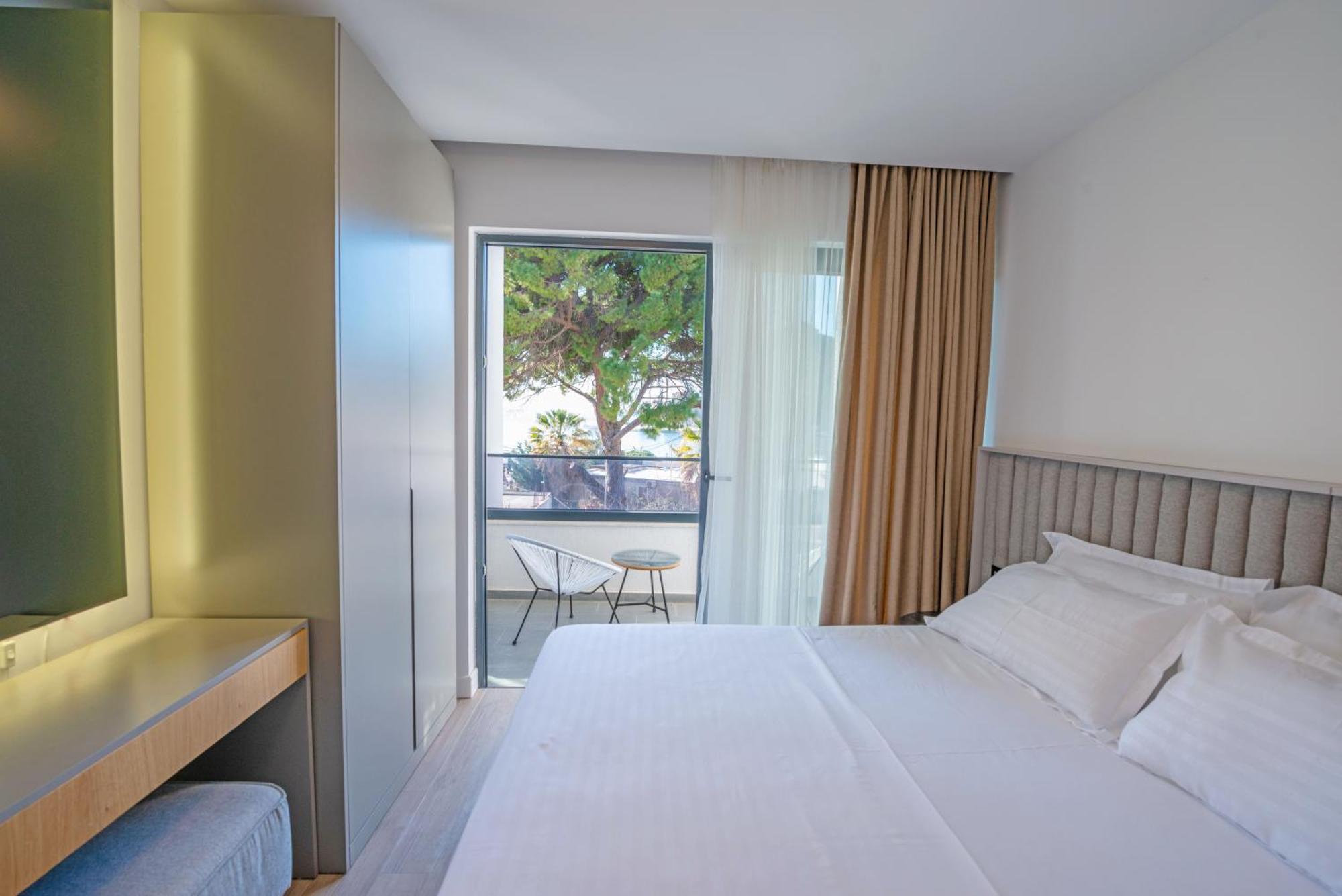 Botanica Boutique Hotel Ulcinj Exterior foto